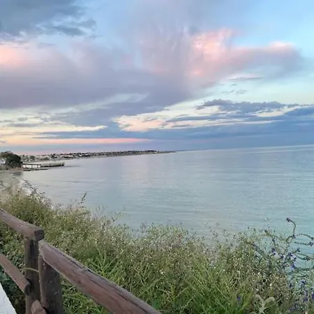 住宿加早餐酒店 Marea 阿沃拉